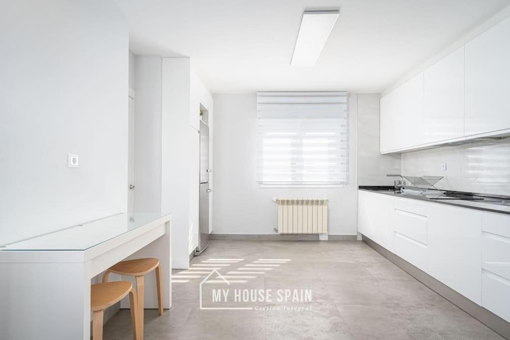 Myhousespain - Atico Con Gran Terraza En 기욘 외부 사진